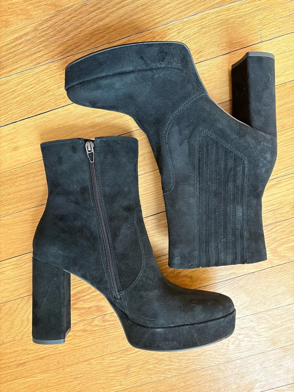 Dolce Vita 4” Heel Black Suede Platform Ankle Boots - Size 8 (NWOB) - Bratz Vibe